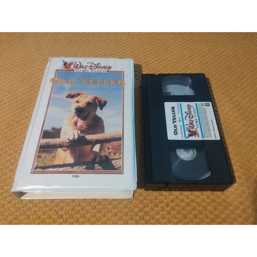 Old Yeller (VHS 1957) Early 1983 Rental Clamshell Release - Disney
